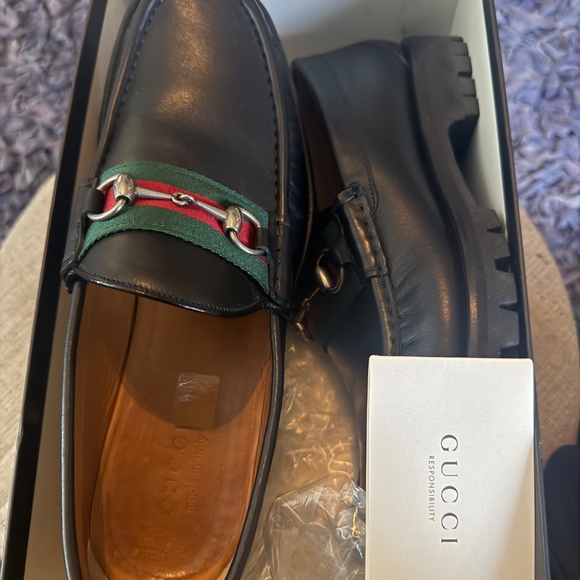 Gucci Loafers - Picture 5 of 12